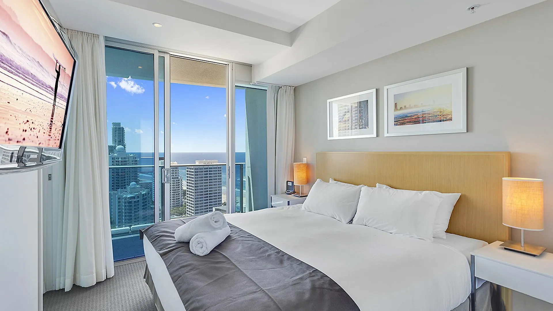 Luxury Hotel With Ocean View In Surfers Paradise Gold Coast 5*,  Australia